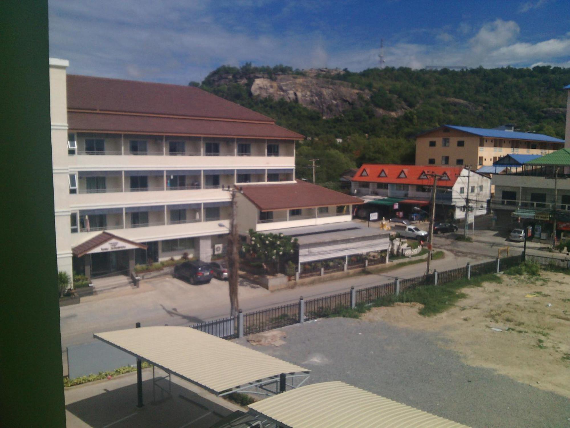 The Precious HHQ Exterior foto